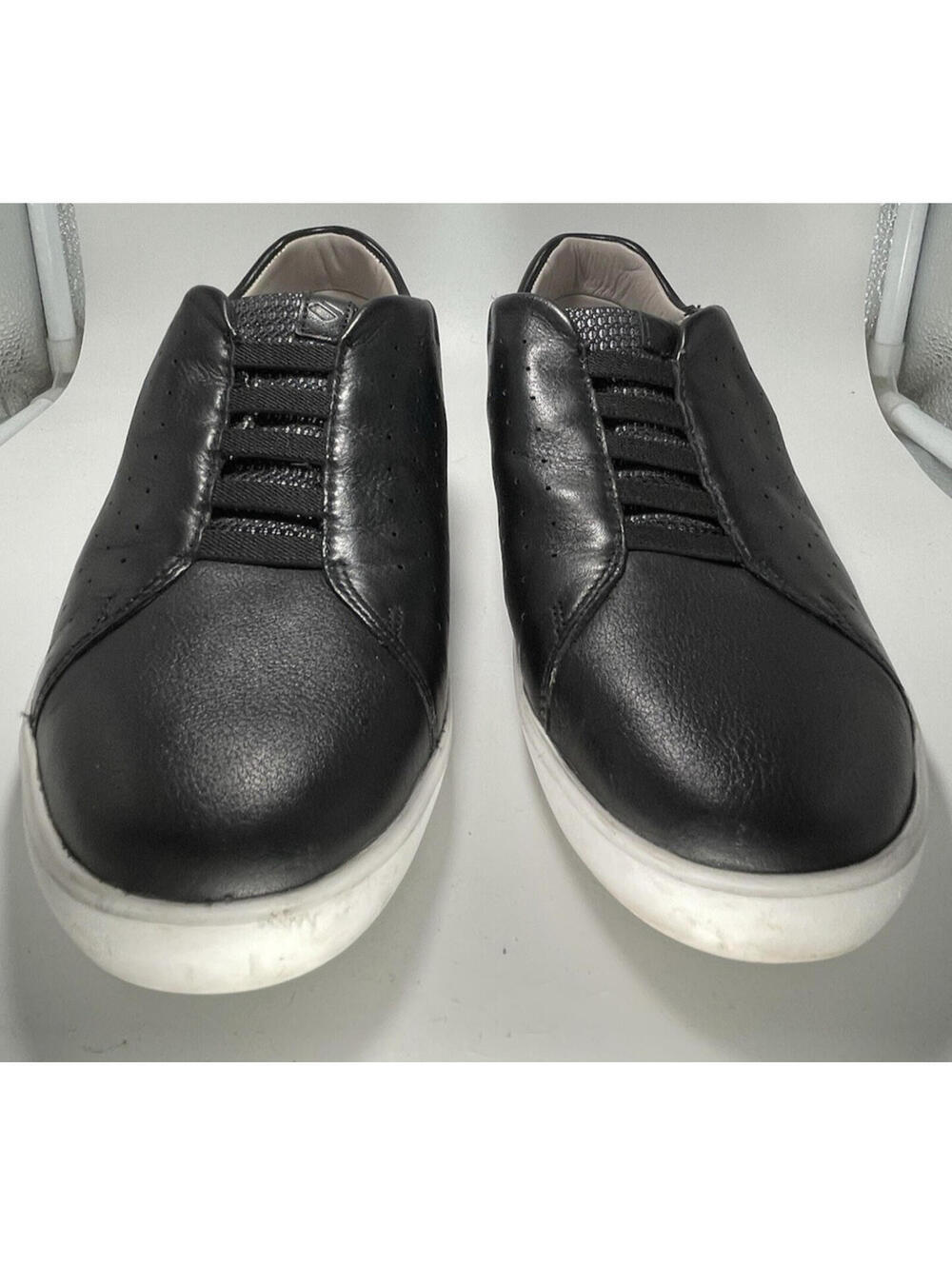 Kizik Miami Hands Free Sneaker Womens 9 Black Leather Casual Slip On Shoe